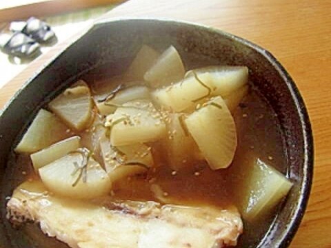 ヒラメ大根塩昆布煮